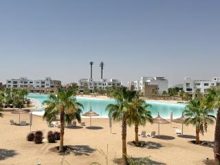 Black Swan Designer Apartment in El Gouna, Swanlake - 6