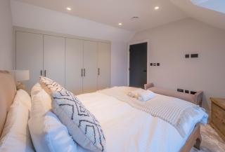 The Enfield Manor Premium 5Beds, 3Baths Family & Group Getaway - Potters Bar - 6