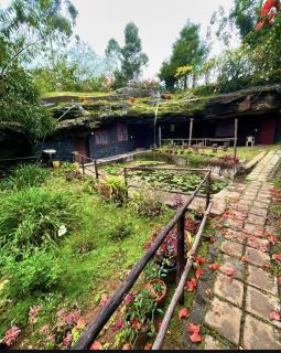 Escape Natural Farm Stay - Cave - Kanthalloor - 0