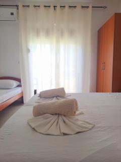 Lazorja Rooms - 1