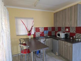 JayLa SELFCATERING ACCOMMODATION - Windhoek - 2