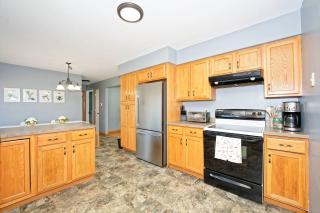 Five-bedroom home - Schenectady - 8
