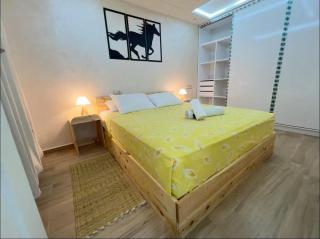 Luxurious apartment close to all amenities - 7