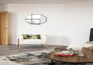 Cityscape 2-BR - Leicester's Premier Urban Retreat - Leicester - 4