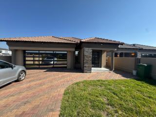 Charming Home - Middelburg - 8