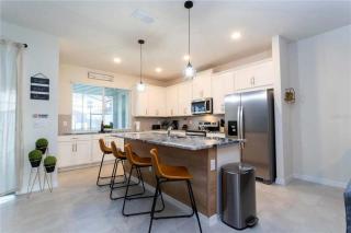 Stylish 4BR - Private Pool & BBQ - Minutes from Disney! - 7