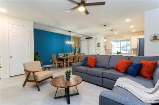 Stylish 4BR - Private Pool & BBQ - Minutes from Disney! - 2