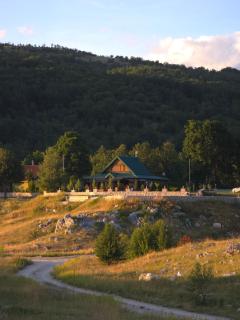 Vila Montenegro Piva consists of two units Lux apartment and Central part of the house - Plužine - 0