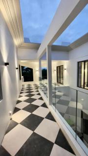 VILLA SCALINA Seaside Hideaway - 7 Bedroom - Pool - Gym - Walk to beach - Calodyne - 5