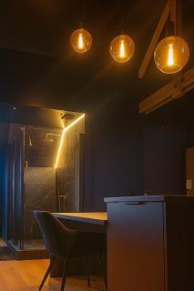 Love Room-Balnéo-Parking privé - Lorient - 7