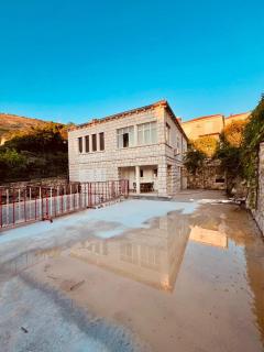 Apartment Near Old Town With FREE PARKING - Dubrovnik - 2