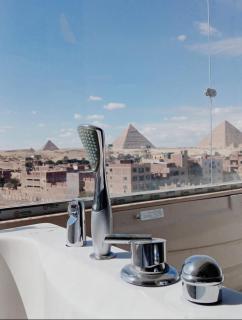 New pharaonic pyramids & jacuzzi - 0