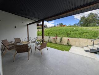 Yellow House - Comarnic - 9