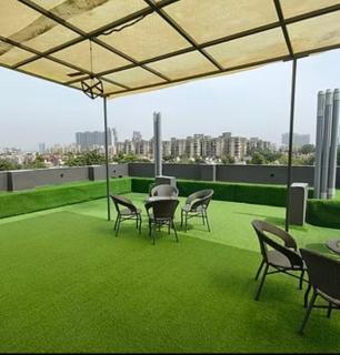 Blossom stayz - Gurgaon - 5