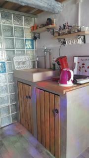 Appart petit 25m2 proche st Rémy de provence - 1
