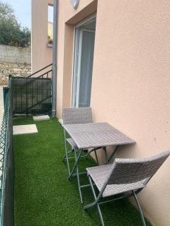 Charmant appartement rénové - Bourg-Saint-Andéol - 7