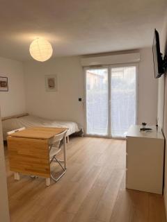 Charmant appartement rénové - Bourg-Saint-Andéol - 3