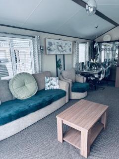P&T's home from home, PLATINUM Spacious Lodge - Rhyl - 3