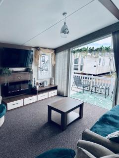 P&T's home from home, PLATINUM Spacious Lodge - Rhyl - 2
