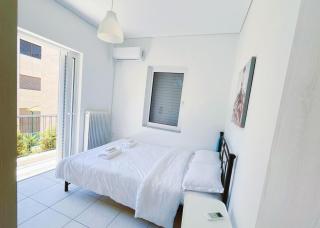 City Center 2-Bedroom Sea & Sky Lodge ,Steps to Sea - 1