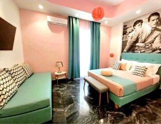 Nostalgia Retro Suites - 8