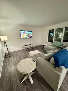 Kent Island Comfort 4BR Home Minutes from Waterfront, Wineries & Nature Trails -  - 2