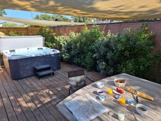 Location indépendante au cœur des Alpilles pour 2 personnes avec Jacuzzi - Aureille - 8