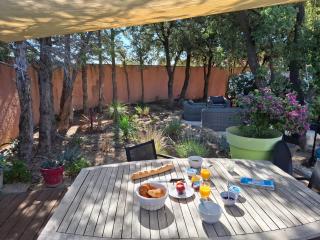 Location indépendante au cœur des Alpilles pour 2 personnes avec Jacuzzi - Aureille - 9