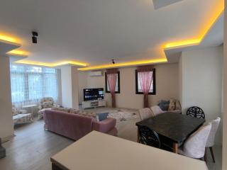 Detached villa with sea view - - 0