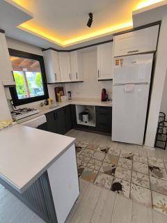 Detached villa with sea view - - 5