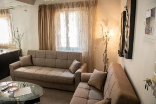 Konstan'shouse - Mytilini - 7