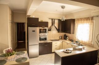 Konstan'shouse - Mytilini - 2