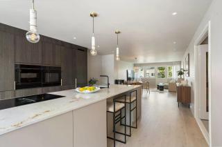 Newly renovated exclusive big apartment, city center, 3 bedrooms, 2 bathrooms with WC and more - Kristiansand - 0