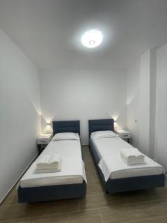 Apartaments Geri - Vlora - 9