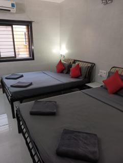 Sorted Stays - Calangute - 7