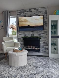 Newquay Bay Resort - Poppy's Lodge Retreat - 1