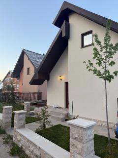 Samsa lux house in the center of Žabljak - Žabljak - 8