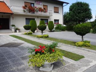Rooms Kapelj - Postojna - 8