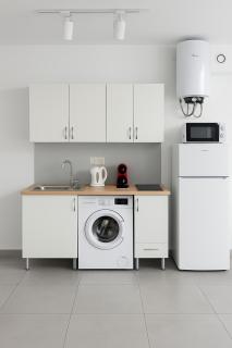 Apartamento 1 a 10 caminando de la ESTACIÓN DE BUS Y TREN MARÍA ZAMBRANO - Málaga - 1