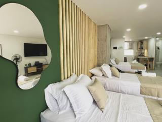Apartamento con Terraza y Vista en Medellín - Medellín - 9
