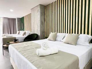 Apartamento con Terraza y Vista en Medellín - Medellín - 2