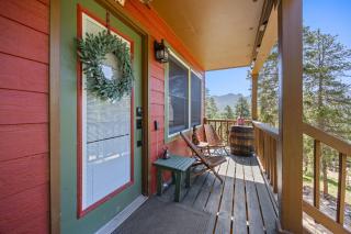 Arapaho Forest Lodge w Hot Tub + Trail Access - Nederland - 6
