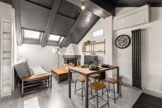 Tortona metro 200m - Charming attic - WiFi - Milano - 7
