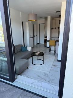 Avenija Penthouse Loft Terrace FreeParking - Sarajevo - 3