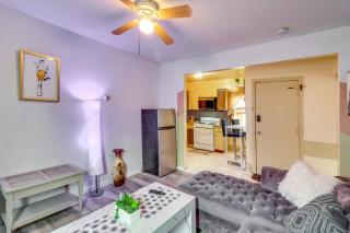3 Mi to Dtwn Newark Eclectic and Walkable Apt! - Newark - 3