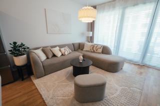 Stylish 110m2 Apartment Near Prague Center - 9