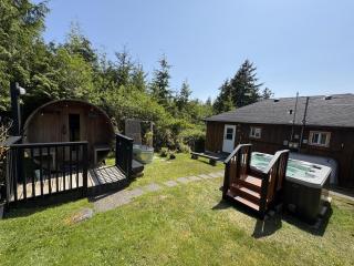 Little Beach Resort - Ucluelet - 9