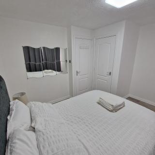 Cosy and Luxurious Home - Slades Green - 7