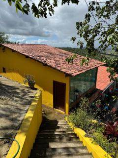 Casa amarela Serra negra ! - 2