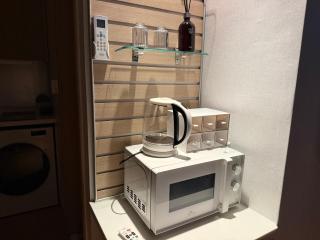 Apartment near Gangnam and Nambu bus Terminal Queen size bed - Seoul - 9